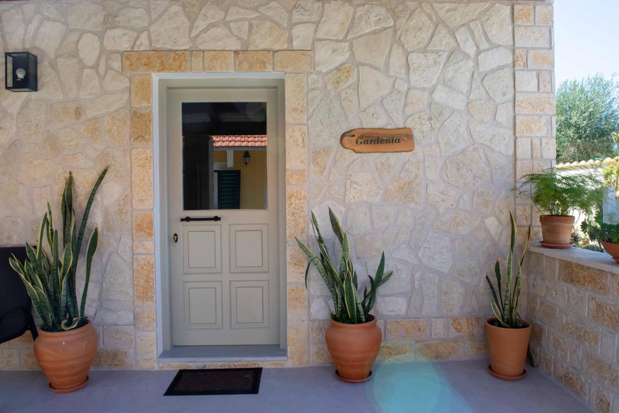 Alex Studios & Apartments Arillas  Eksteriør billede