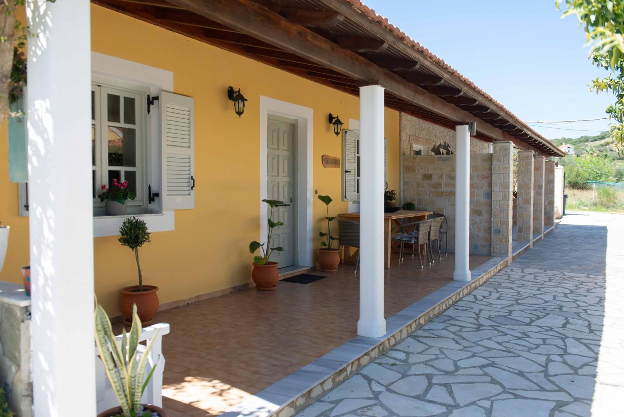 Alex Studios & Apartments Arillas  Eksteriør billede